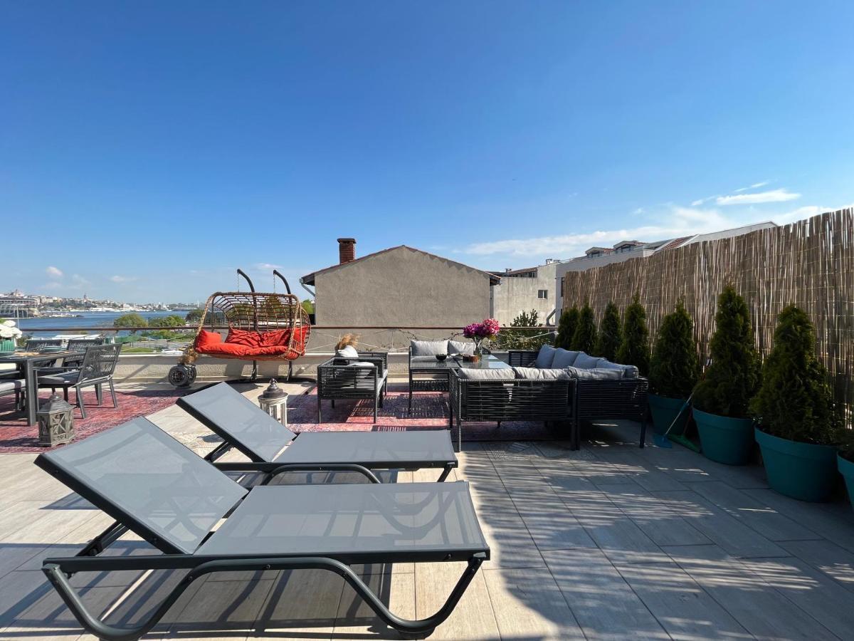 Waterfront Apartment By The Tram - Terrace With Dome & Golden Horn View In Fatih Provincia di Provincia di Istanbul Esterno foto