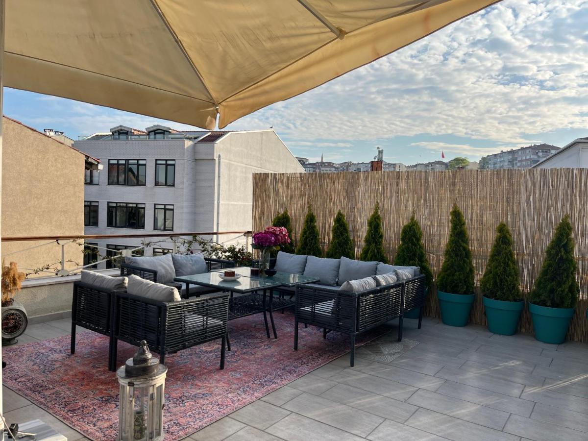 Waterfront Apartment By The Tram - Terrace With Dome & Golden Horn View In Fatih Provincia di Provincia di Istanbul Esterno foto