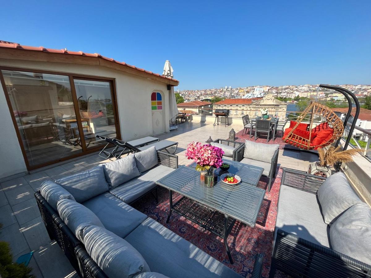 Waterfront Apartment By The Tram - Terrace With Dome & Golden Horn View In Fatih Provincia di Provincia di Istanbul Esterno foto