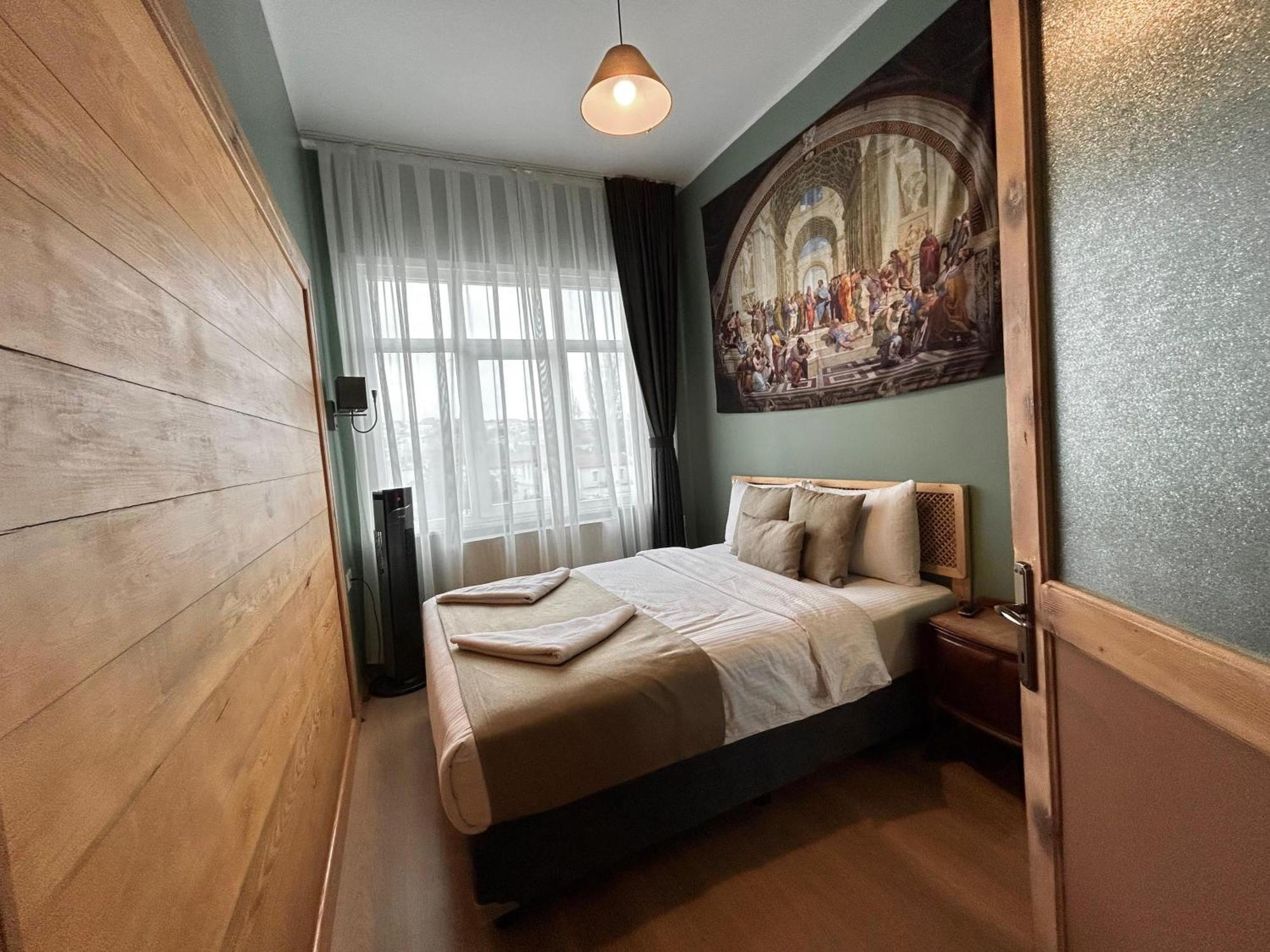 Waterfront Apartment By The Tram - Terrace With Dome & Golden Horn View In Fatih Provincia di Provincia di Istanbul Esterno foto