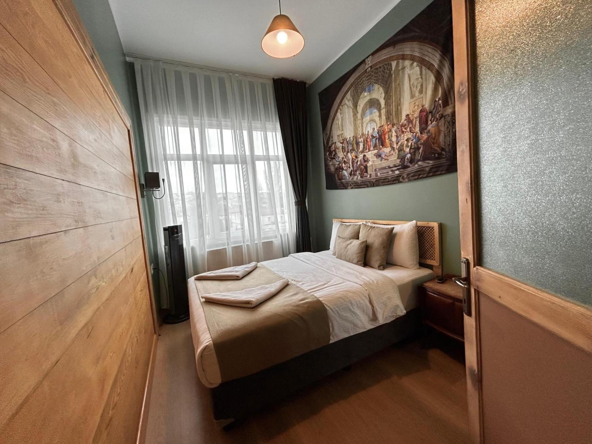 Waterfront Apartment By The Tram - Terrace With Dome & Golden Horn View In Fatih Provincia di Provincia di Istanbul Esterno foto
