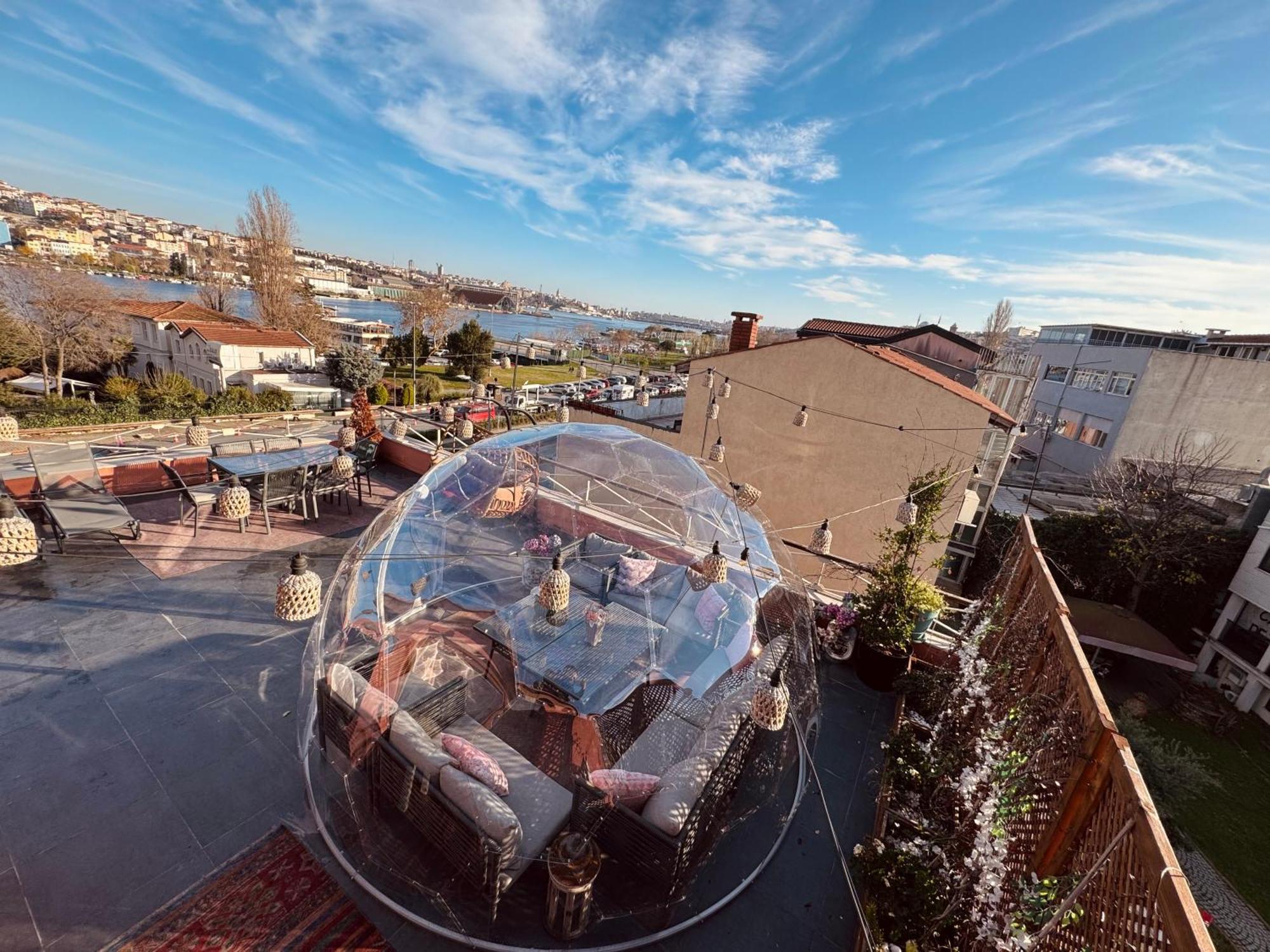 Waterfront Apartment By The Tram - Terrace With Dome & Golden Horn View In Fatih Provincia di Provincia di Istanbul Esterno foto